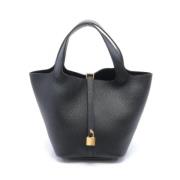 Pre-owned Leather handbags