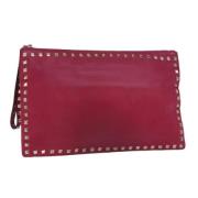 Pre-owned Leather clutches