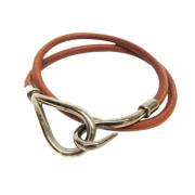 Pre-owned Leather bracelets