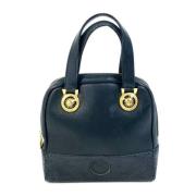 Pre-owned Leather handbags