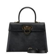 Pre-owned Leather handbags