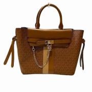 Pre-owned Leather handbags