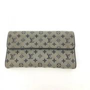 Pre-owned Fabric wallets