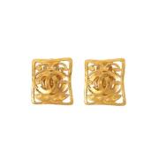 Pre-owned Yellow Gold earrings