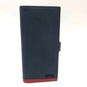 Pre-owned Leather wallets