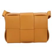 Leather crossbody-bags