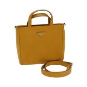 Pre-owned Leather handbags