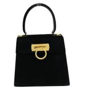 Pre-owned Suede handbags