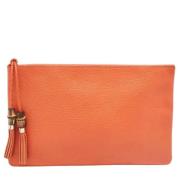 Pre-owned Leather clutches