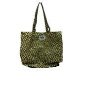 Pre-owned Fabric handbags