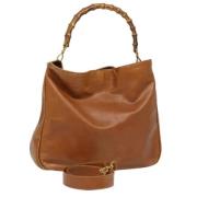 Pre-owned Leather handbags