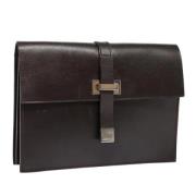 Pre-owned Leather clutches