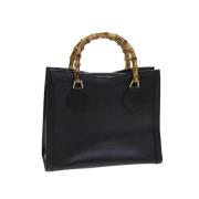 Pre-owned Leather handbags