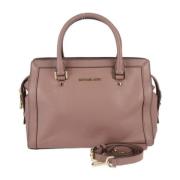 Pre-owned Leather handbags