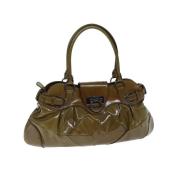 Pre-owned Fabric handbags