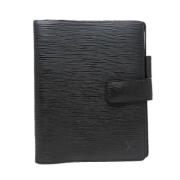 Pre-owned Leather wallets