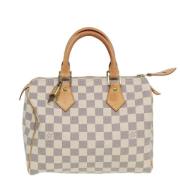 Pre-owned Canvas handbags