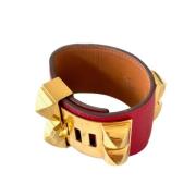 Pre-owned Leather bracelets