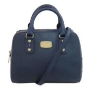 Pre-owned Fabric handbags