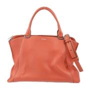 Pre-owned Leather handbags