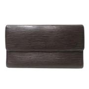 Pre-owned Leather wallets