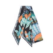 Pre-owned Silk scarves