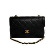 Pre-owned Leather chanel-bags