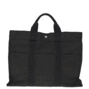 Pre-owned Canvas handbags