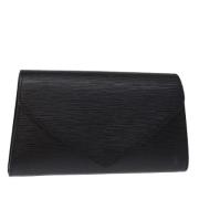 Pre-owned Leather clutches