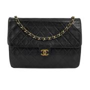 Pre-owned Leather chanel-bags