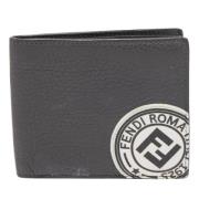 Pre-owned Leather wallets