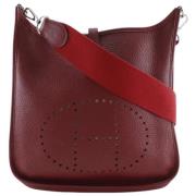 Pre-owned Leather shoulder-bags