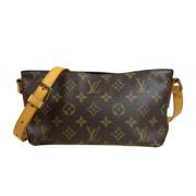 Pre-owned Fabric louis-vuitton-bags