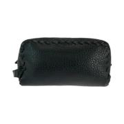 Pre-owned Leather clutches