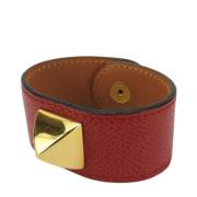 Pre-owned Leather bracelets