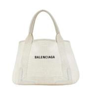 Pre-owned Canvas handbags