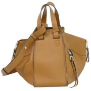 Pre-owned Leather handbags