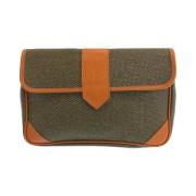 Pre-owned Canvas clutches