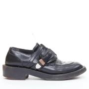 Pre-owned Leather flats