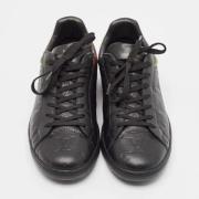 Pre-owned Leather sneakers