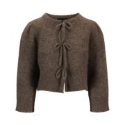 Chunky Brun Cardigan med Feminine Detaljer