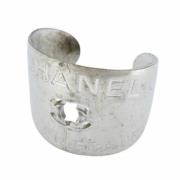 Pre-owned Metal chanel-jewelry