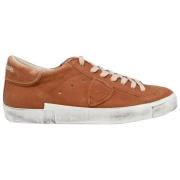 Lave Top Sneakers i Cognac