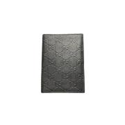 Pre-owned Leather wallets