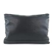 Pre-owned Leather clutches