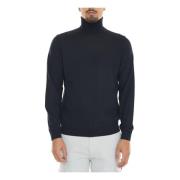 Turtleneck Pullover med Sydd Logo