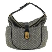 Pre-owned Canvas handbags