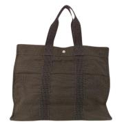 Pre-owned Canvas handbags