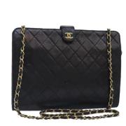 Pre-owned Leather chanel-bags