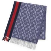 Pre-owned Fabric scarves